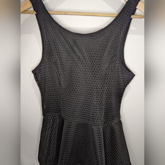 Women's Black Dress Size M - Picture 2 of 5